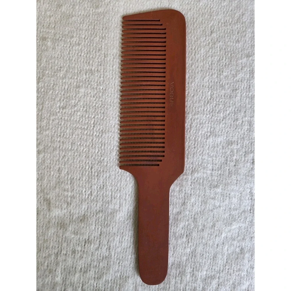 Vintage VOGUE Hard Rubber Combs – Lot of‎ 6 – Barber / Salon – MCM Colors